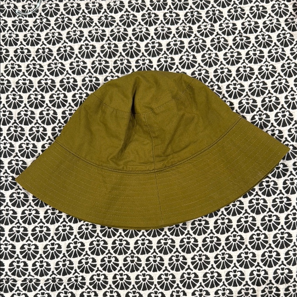 BAGGU Olive Green Bucket Hat